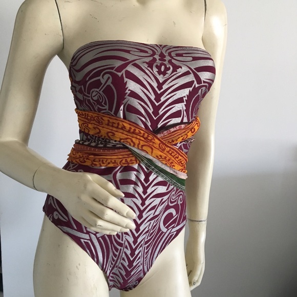 Vintage jean Paul gaultier Make a reasonable offer. - Picture 2 of 12